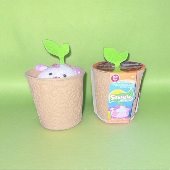 Cara the Cow- Sakuties Series 1 Assorted Blind Mini Plush - Picture 3 of 4